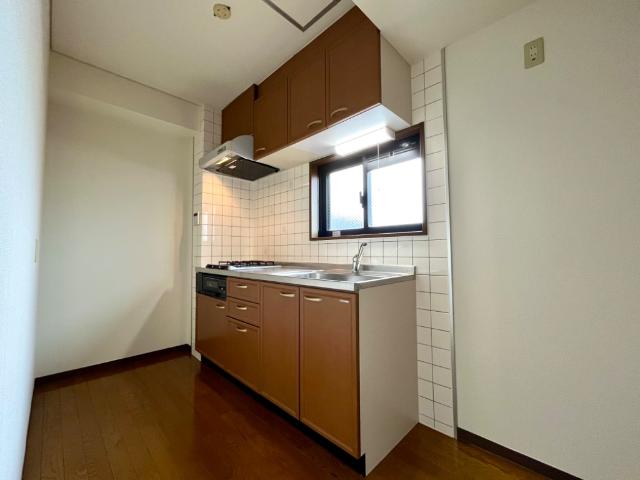 スカイヒルズほそや キッチン