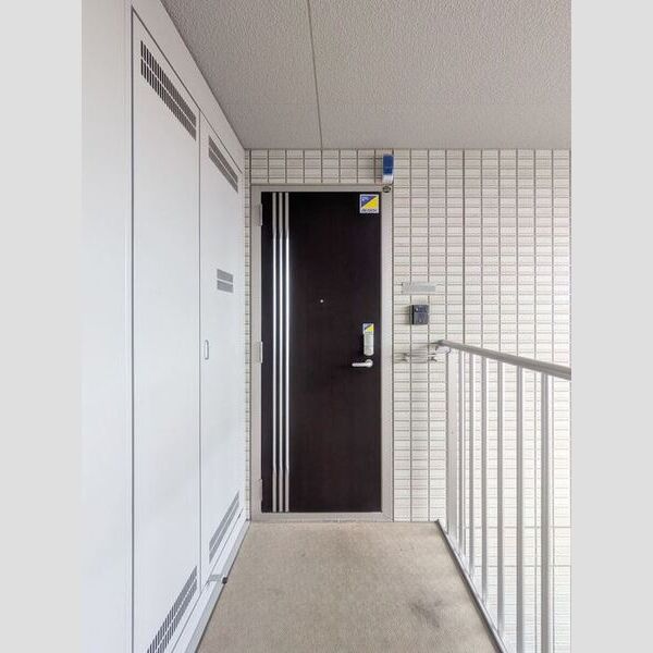 オリーブ303号室 玄関