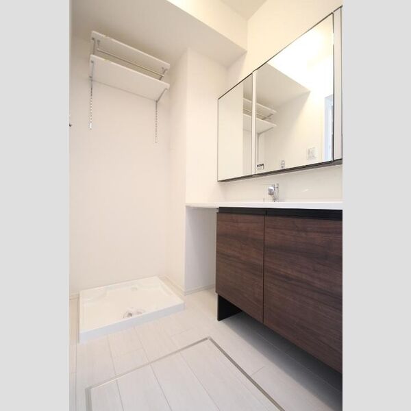 アンジュール綾瀬 洗面所