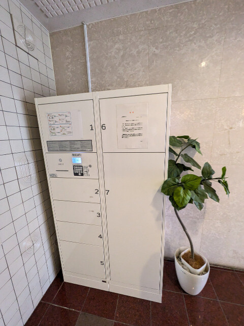 フロレセール(E-066)6階 エントランス