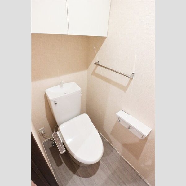 ローテ　ベルク106号室 温水洗浄暖房便座