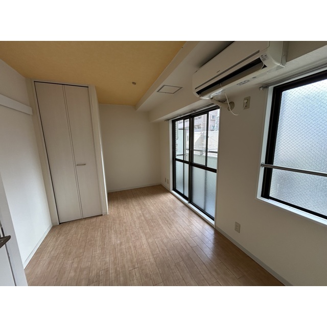 ブリリアンス西川口 リビング