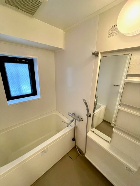 ラクラス田原町2階 お風呂