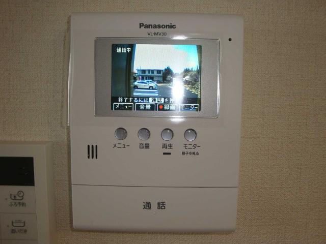 クレスト205号室 カメラ付インターホン