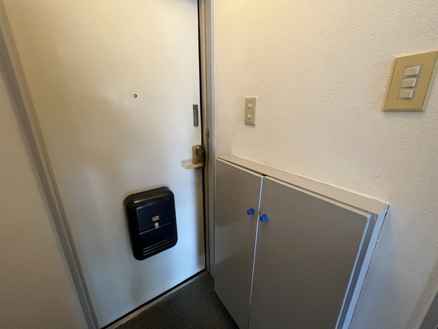 ＡＬＥＧＲＩＡ 玄関