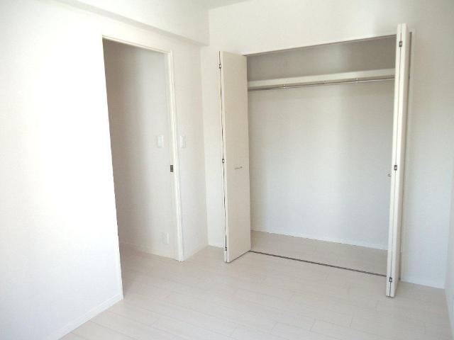 アンビシャス千葉城前301号室 収納