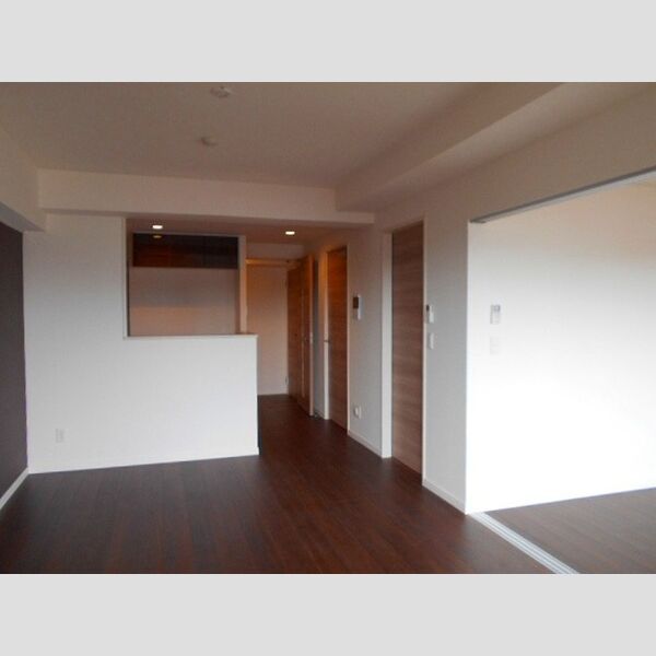 フェリス　コート リビングルーム