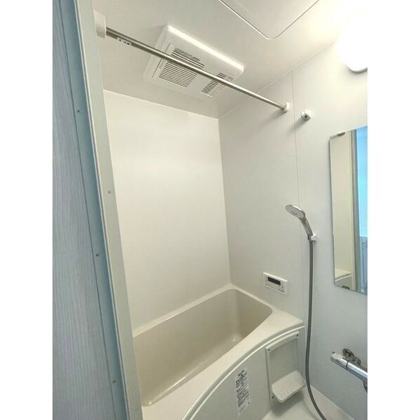 アンビシオン新田203号室 お風呂