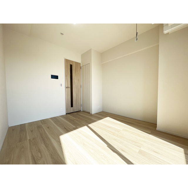 ブランシエスタ横浜高島町1302号室 リビング