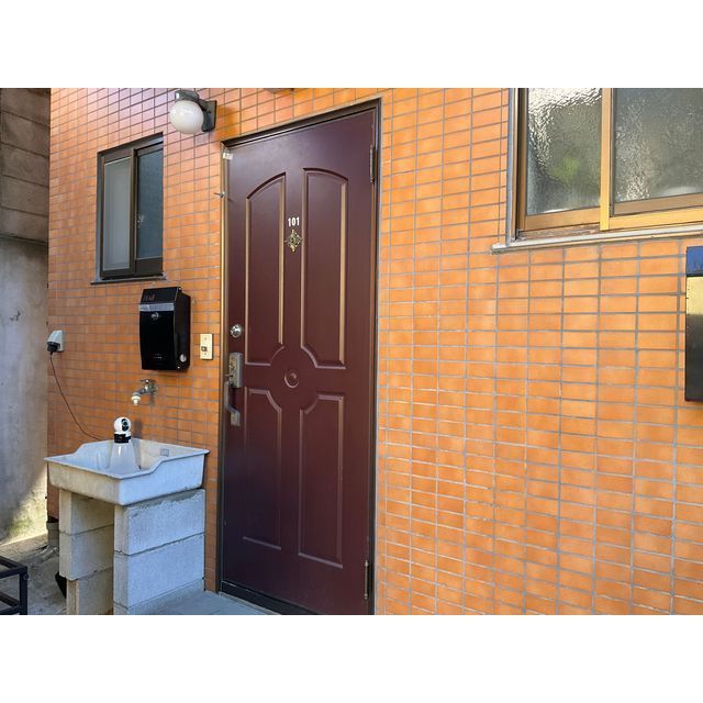 メゾンエトワール101号室 玄関