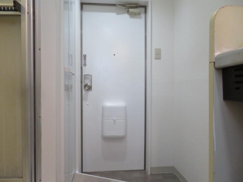 パンシオン町田1階 ※反転・別部屋参照写真