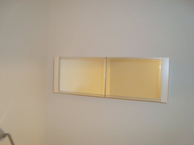 ワースファミリア・ユー トイレ戸棚