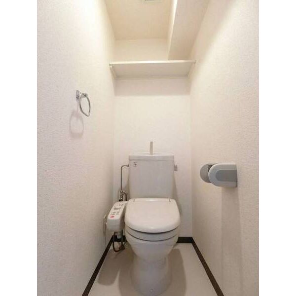 メゾン・ド・ヴィレ日本橋茅場町 トイレ