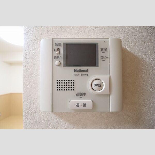 シェ・コパン102号室 TVインターホン