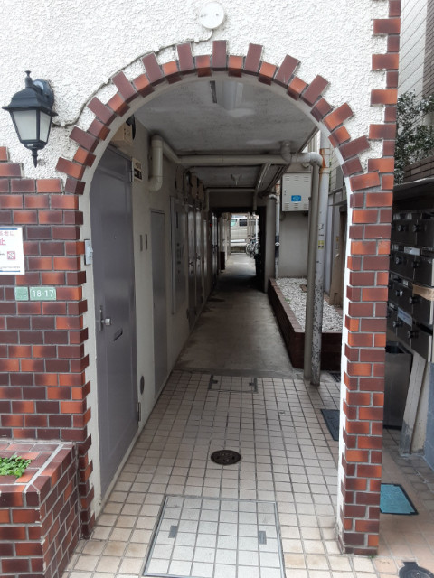 メゾン･ド･シャルテ エントランス