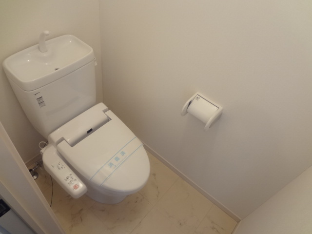 アークコート0104号室 トイレ