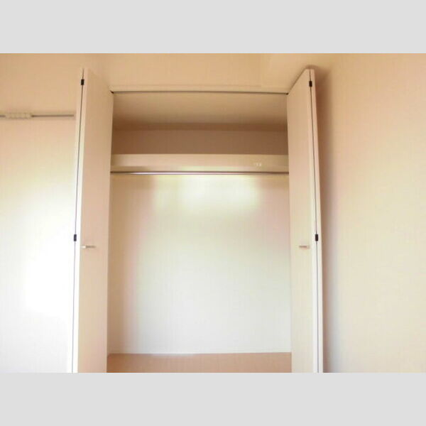 WIT浜野 洋室②　クローゼット