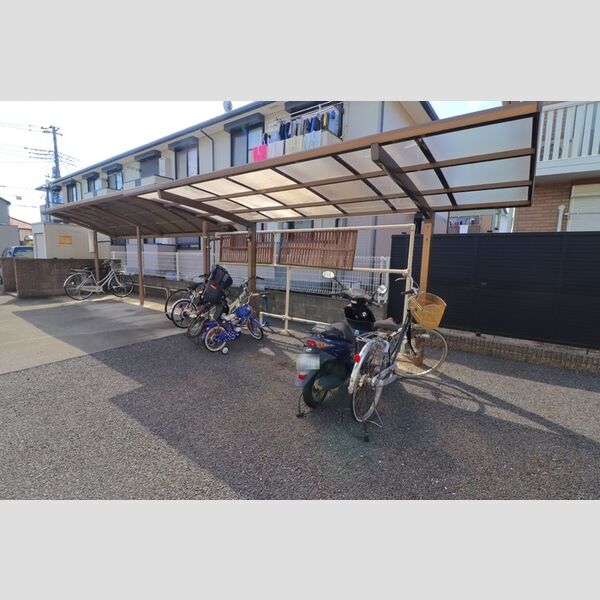 レガーロ　B 駐輪場