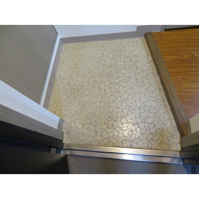 ソレイユ駒沢 玄関