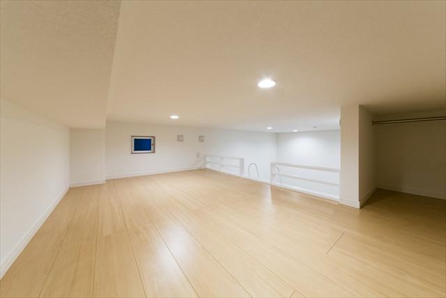 カスミ美原町 リビング