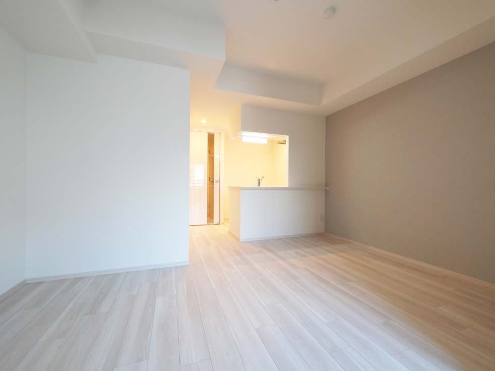 コンポジット渋谷本町3階 内観