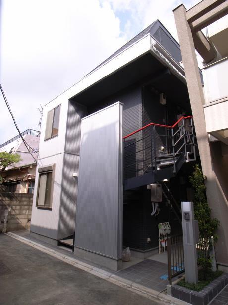 グランエッグス東新宿2階 エントランス