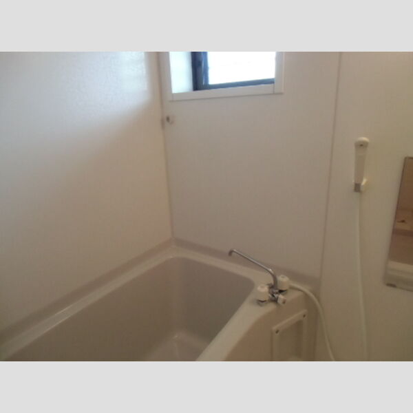 ベルフォーレ106号室 浴室