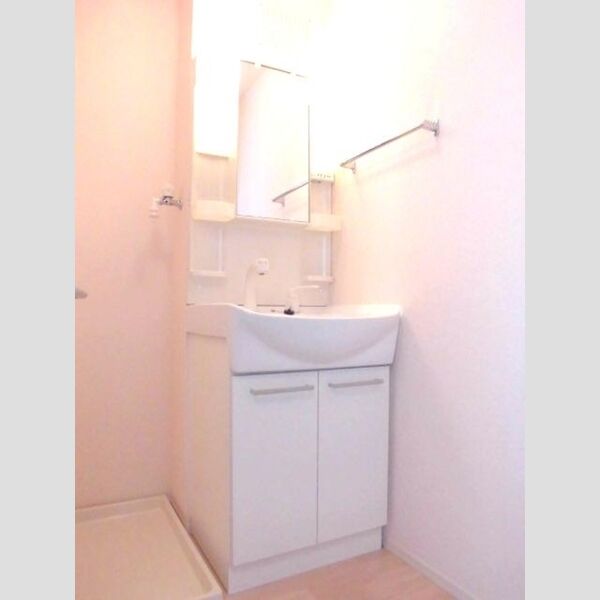 ウィステリア 洗髪洗面化粧台