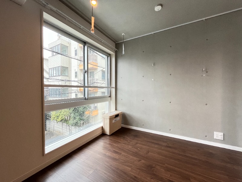 秀和鷺宮1階 リビング