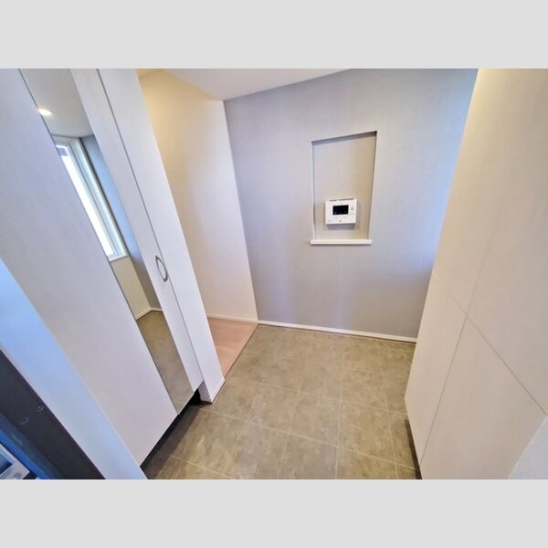 CAMELOT Ⅱ206号室 玄関