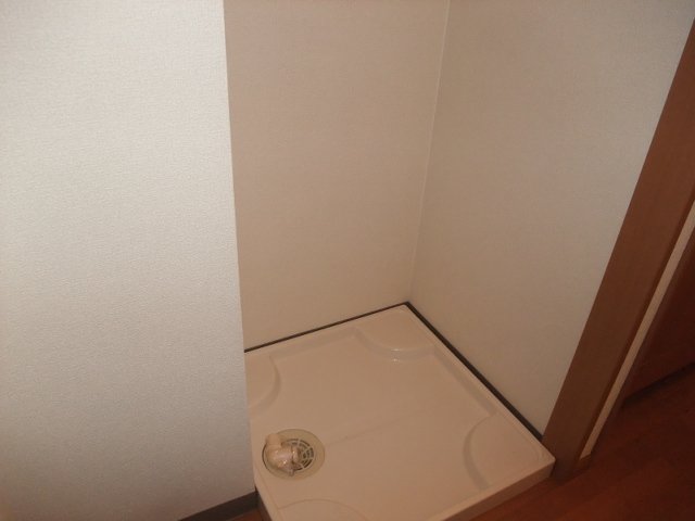 シャン・デ・フルール103号室 洗濯機置場