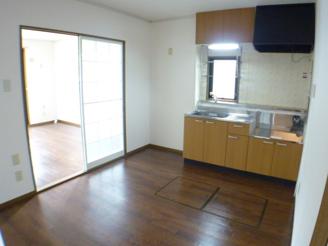 リリーヴィレッジＡ・Ｂ棟A201号室 居室3