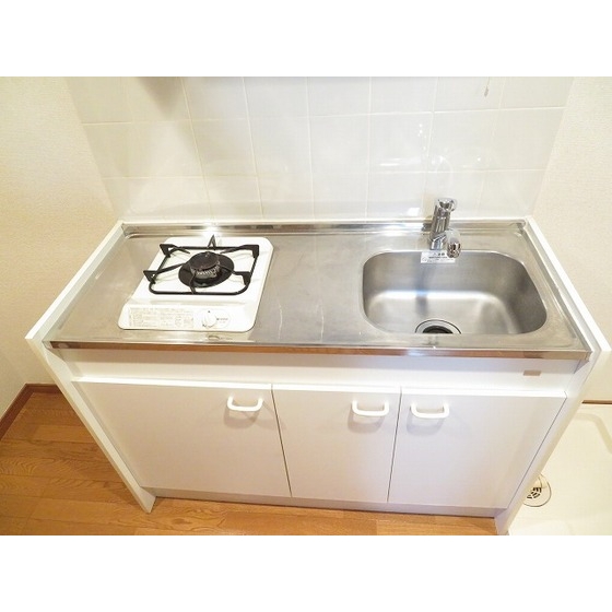 リリエンベルグ弐番館0402号室 キッチン全体