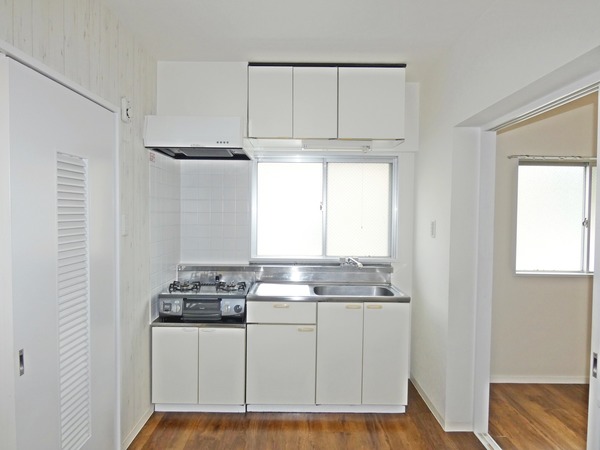 フローレオ淵野辺401号室 キッチン
