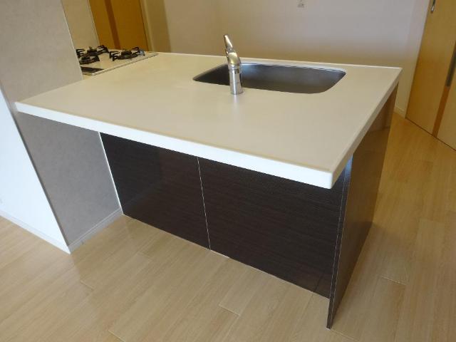 トリニティ　アコード カウンターキッチン