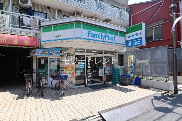 カスタリア目黒かむろ坂7階 ファミリーマート不動前店