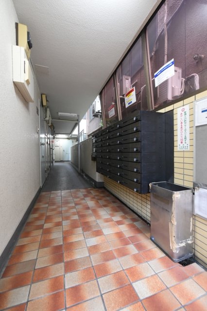 メゾン・ド・エテール1階 エントランス