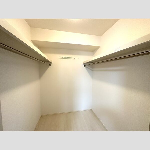 Verde　A棟 ウォークインクローゼット