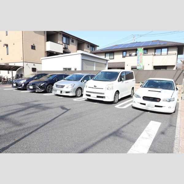 プランドール谷中　D 駐車場