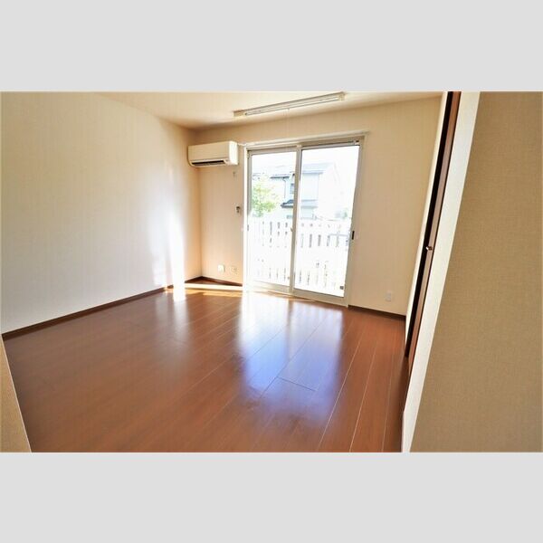 ハックベリーハウス102号室 LDK