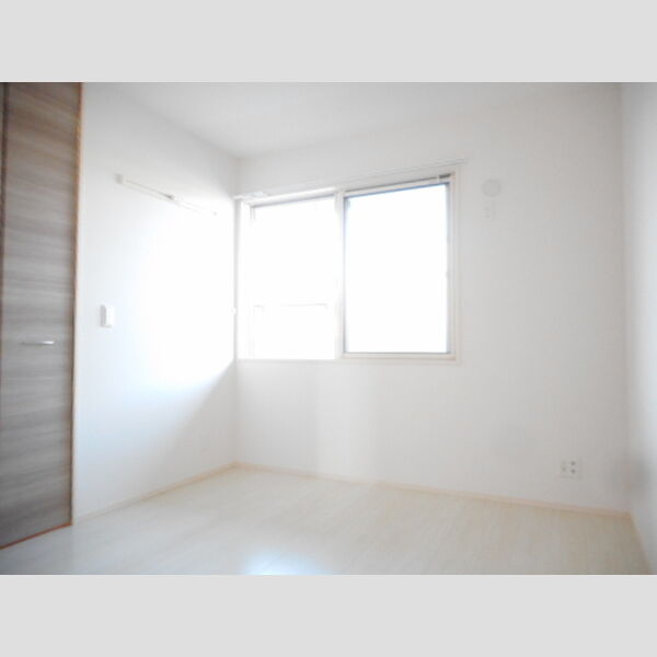 テラス市川高谷303号室 洋室