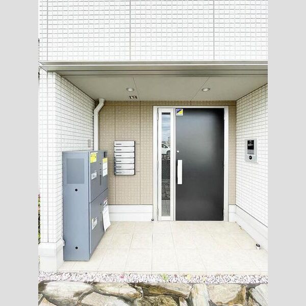 ロイジェントパークス レイクタウン Ⅱ　D エントランス外