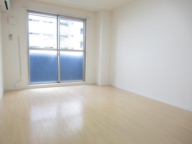 Y.Camphrier（ワイカンフリエ） 室内