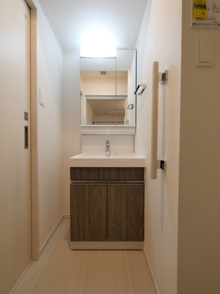 中野新井薬師レジデンス2階 内観