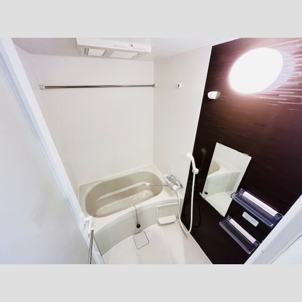 ファンディ平塚705号室 バス