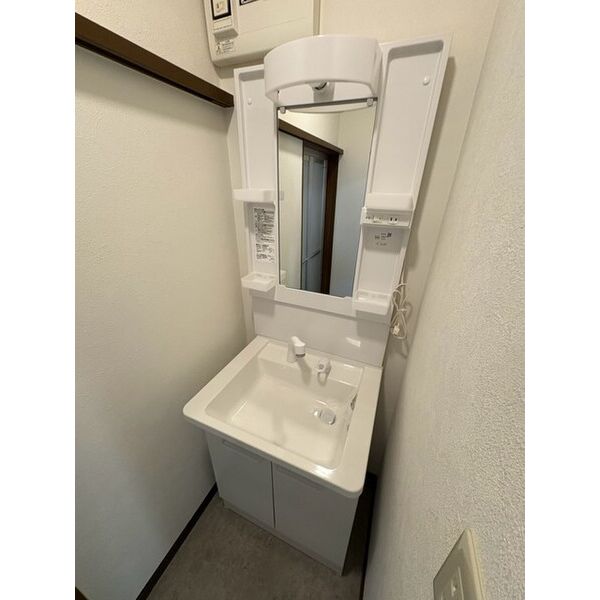 東鎌ヶ谷戸建 洗面