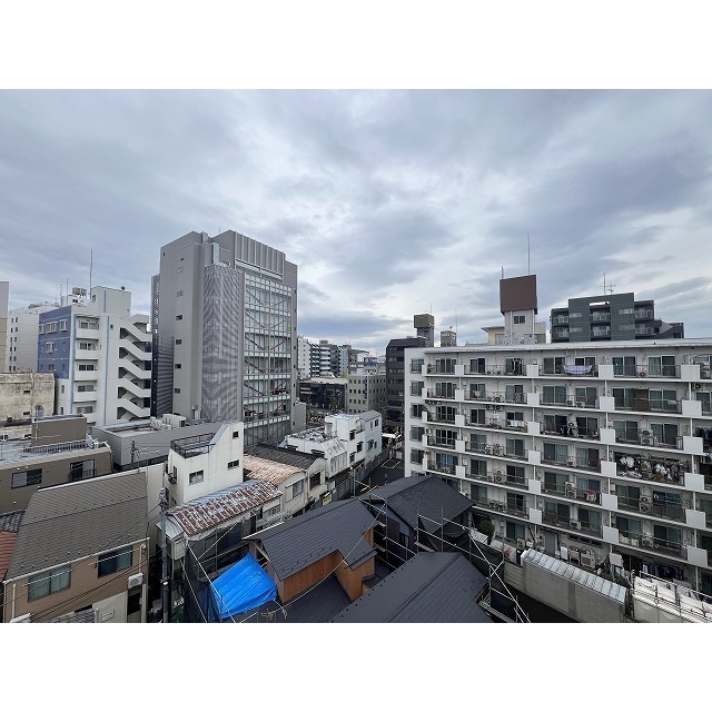 PREMIUM　CUBE新中野701号室 最上階角部屋