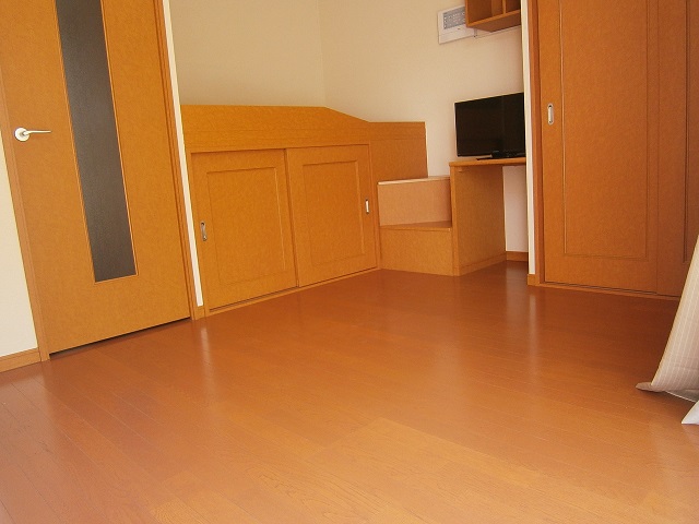 レオパレスＫＯＭＵＧＩ リビング