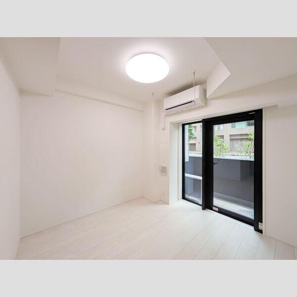 S-RESIDENCE横濱吉野町burgeon302号室 玄関