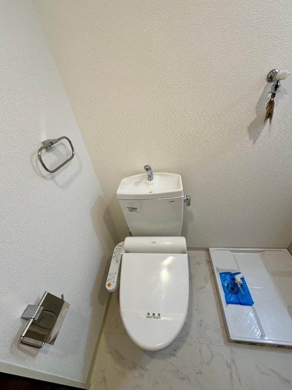 TFレジデンス鵜の木2階 トイレ